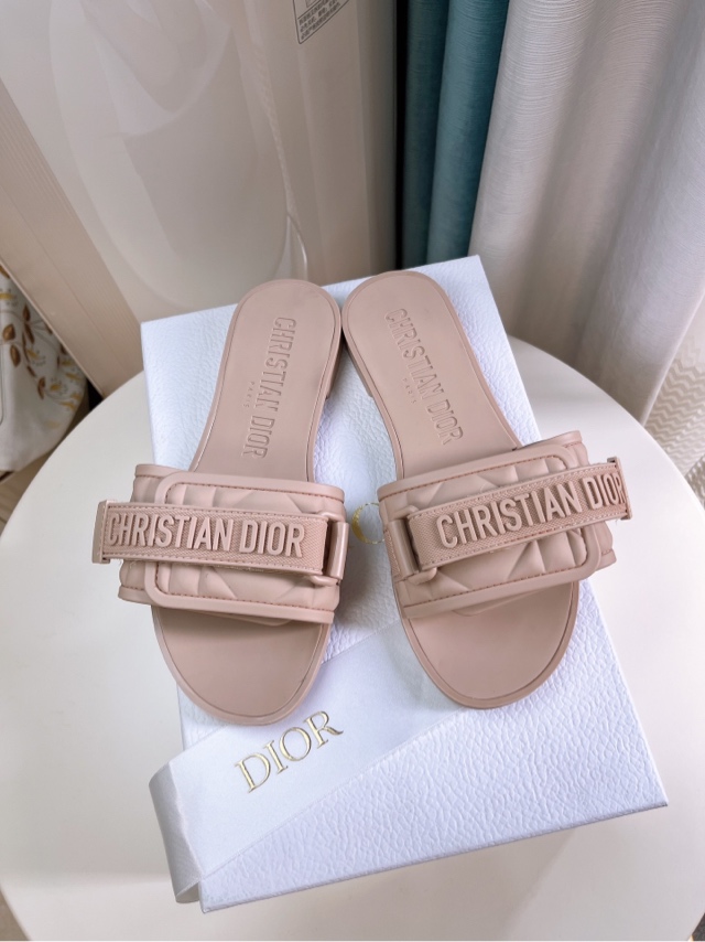 Christian Dior shoes-217